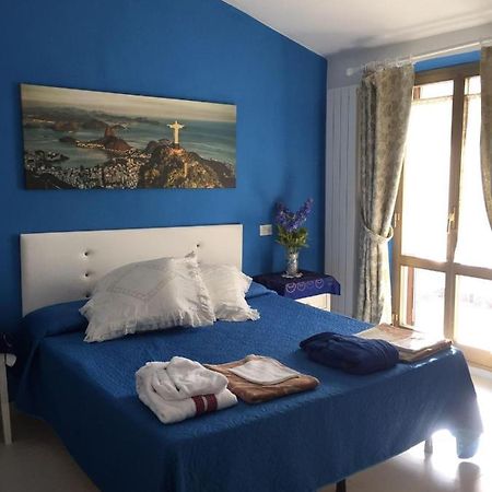 Pousada Copacabana Praia - Affittacamere - Casa Vacanza A ปอร์โต ซันเตลปีดิโอ ภายนอก รูปภาพ
