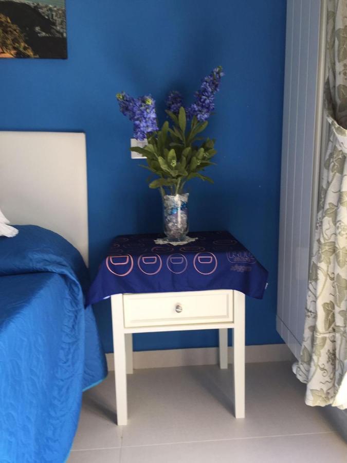 Pousada Copacabana Praia - Affittacamere - Casa Vacanza A ปอร์โต ซันเตลปีดิโอ ภายนอก รูปภาพ