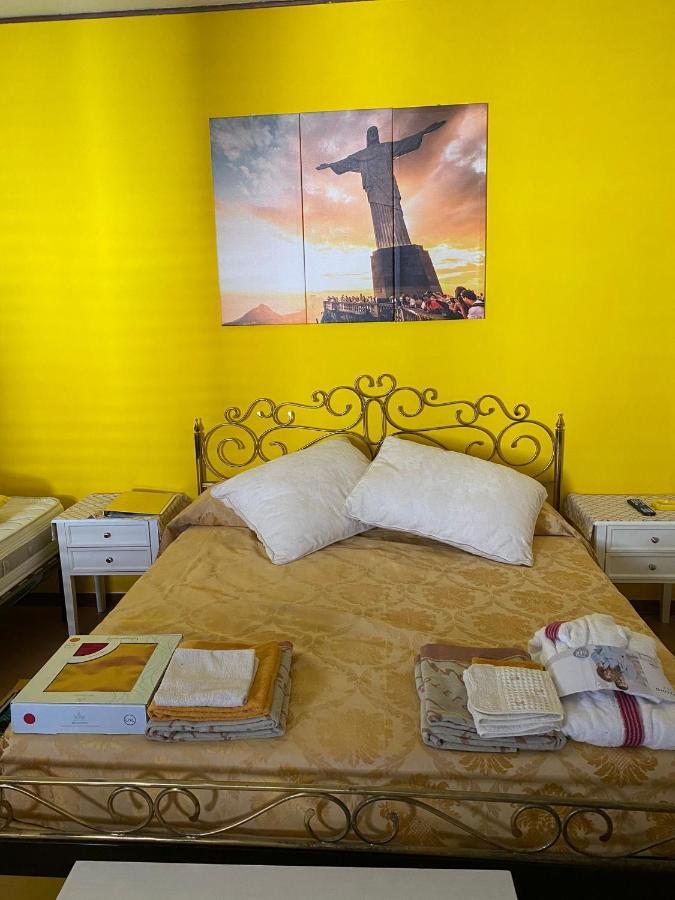 Pousada Copacabana Praia - Affittacamere - Casa Vacanza A ปอร์โต ซันเตลปีดิโอ ภายนอก รูปภาพ