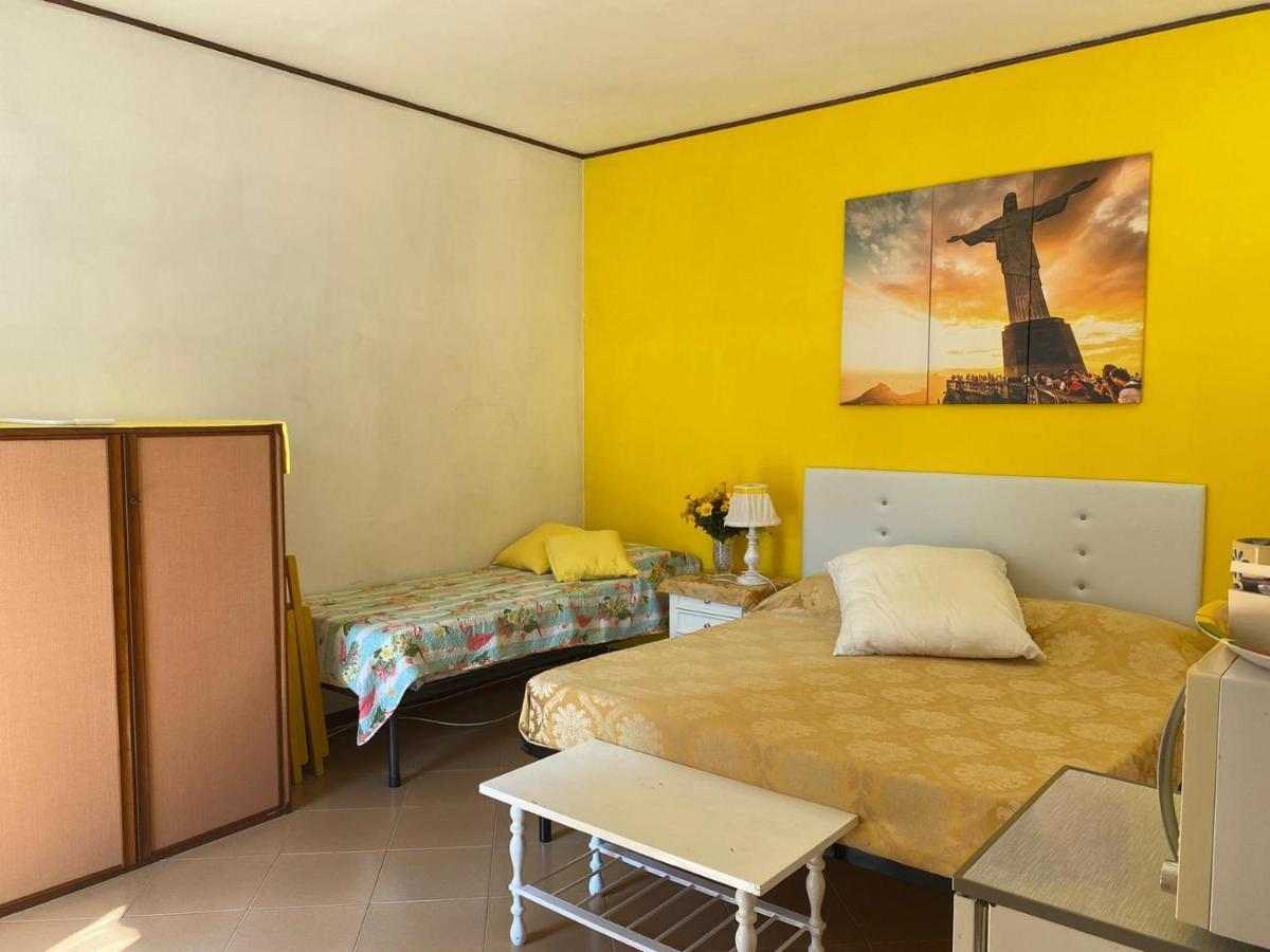 Pousada Copacabana Praia - Affittacamere - Casa Vacanza A ปอร์โต ซันเตลปีดิโอ ภายนอก รูปภาพ