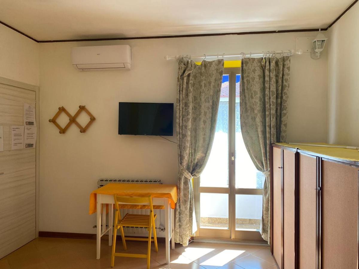 Pousada Copacabana Praia - Affittacamere - Casa Vacanza A ปอร์โต ซันเตลปีดิโอ ภายนอก รูปภาพ