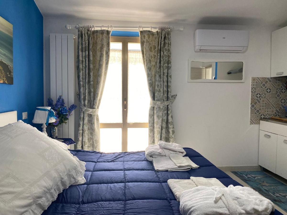 Pousada Copacabana Praia - Affittacamere - Casa Vacanza A ปอร์โต ซันเตลปีดิโอ ภายนอก รูปภาพ