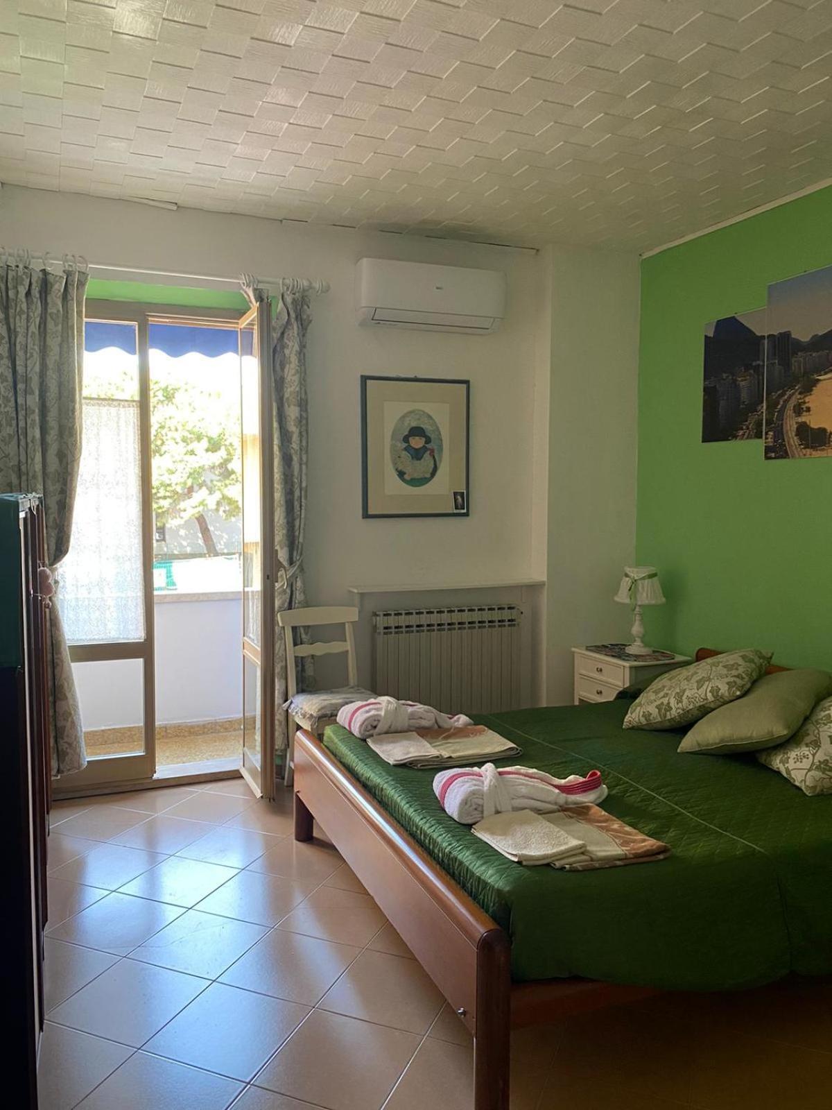 Pousada Copacabana Praia - Affittacamere - Casa Vacanza A ปอร์โต ซันเตลปีดิโอ ภายนอก รูปภาพ